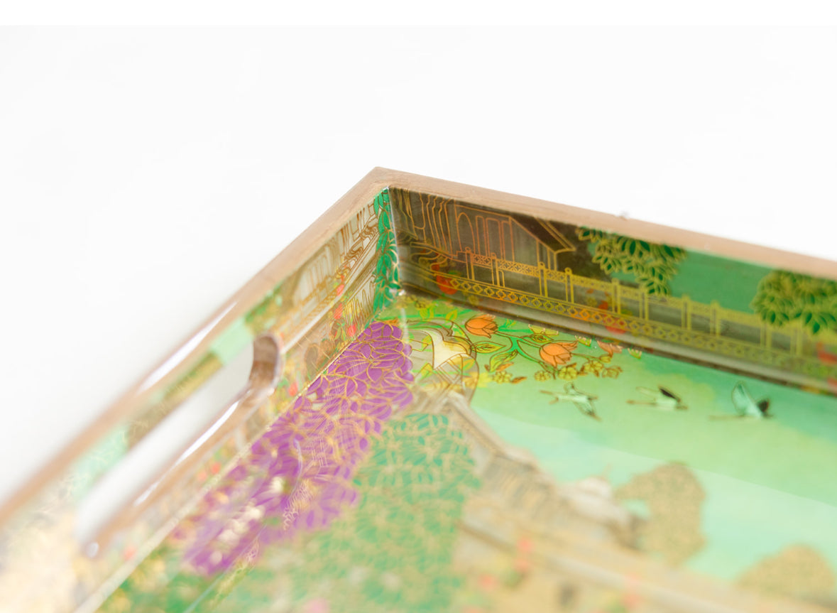 The Courtyard Of Dreams Hamper Tray Set