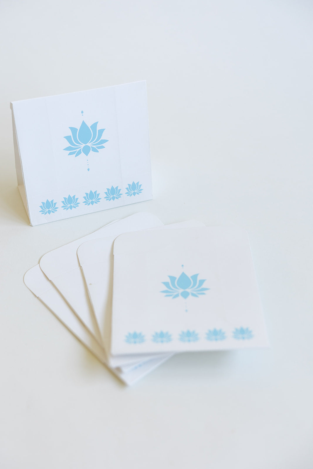 5 Baby Blue Lotus Money Gift Envelopes and 5 Lotus Small Envelope Gift Bag Bundle Set