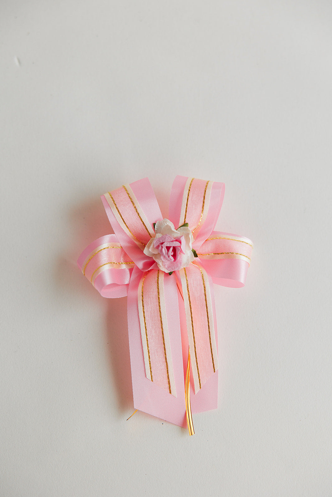 pink gift bow