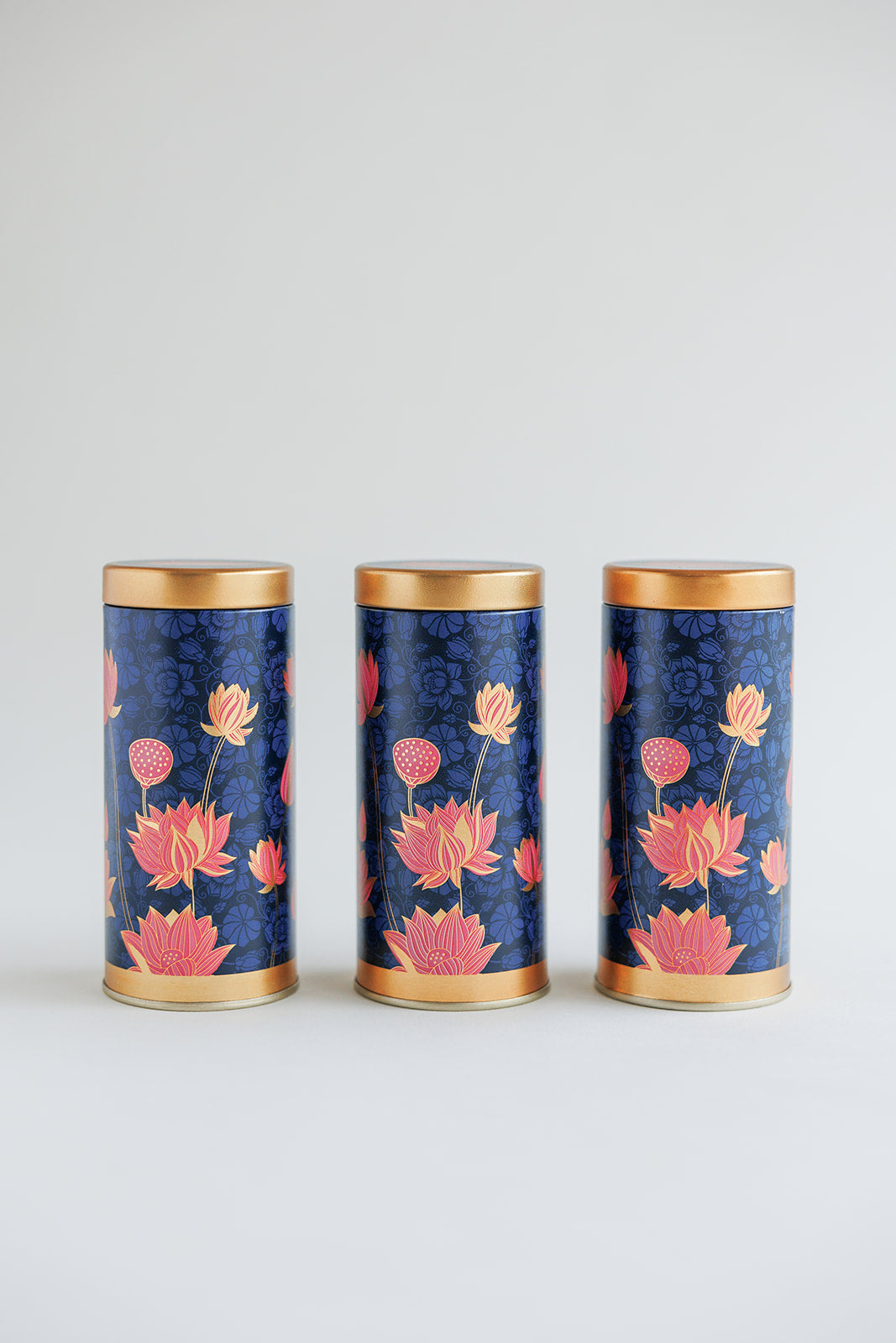 Lotus Luxury Hamper Bag Box with 3 Jars