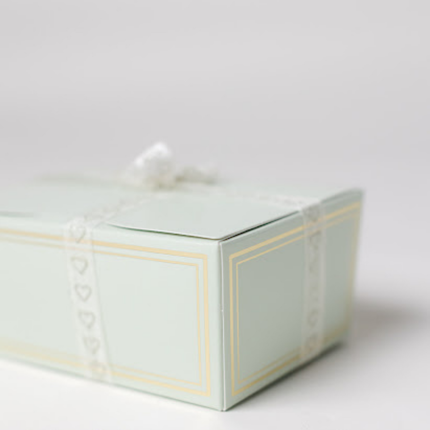 empty sweet treat boxes