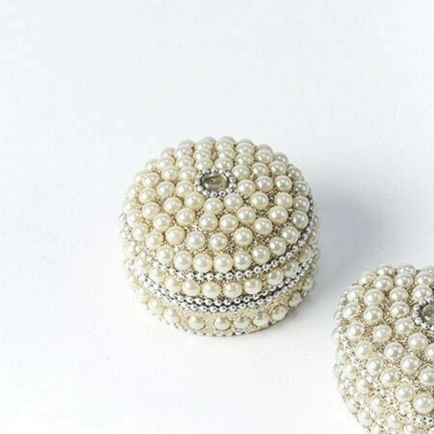 Mothi Trinket Round Favour Box.