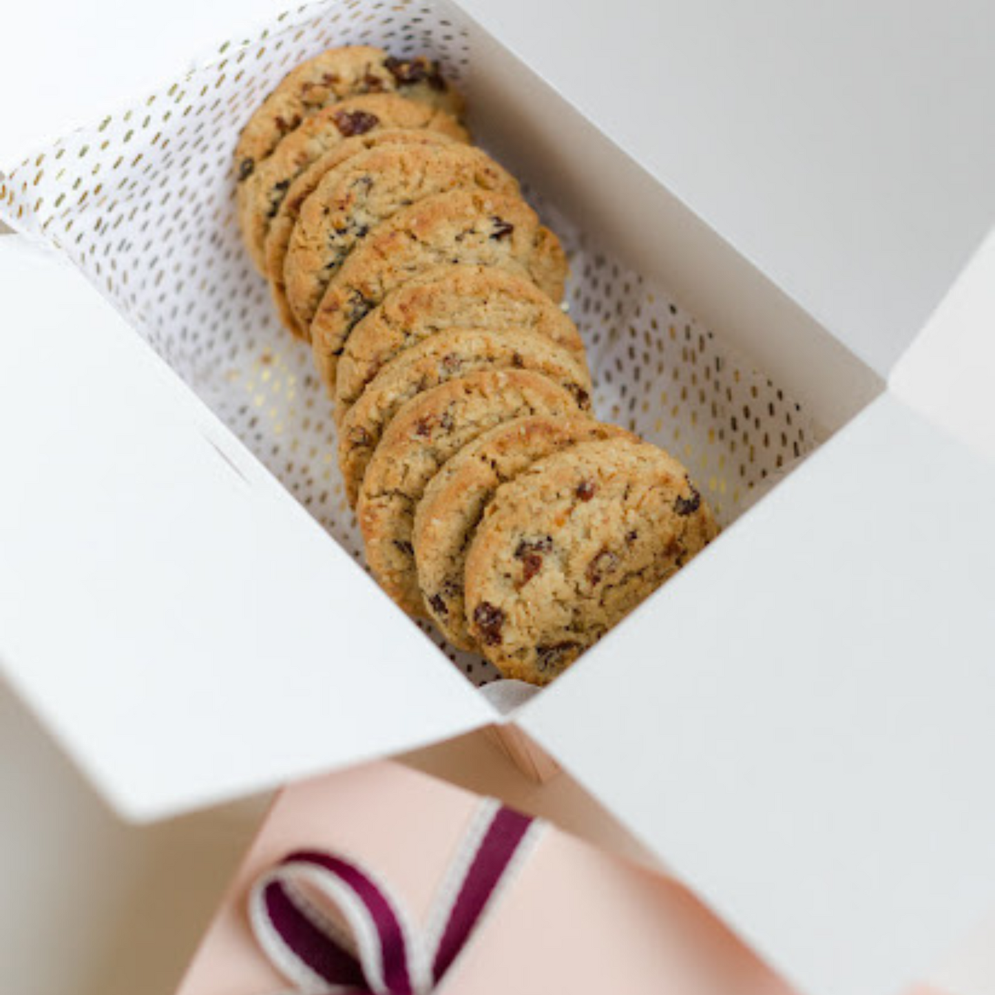 bridal shower and baby shower empty treat gift boxes