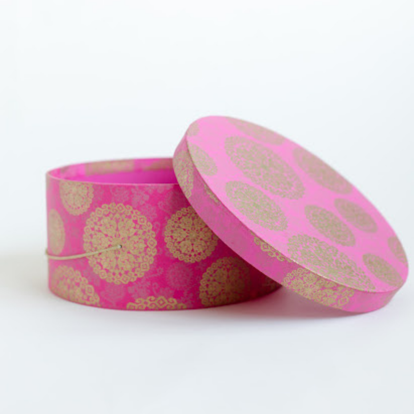 decorasian hat boxes with lid