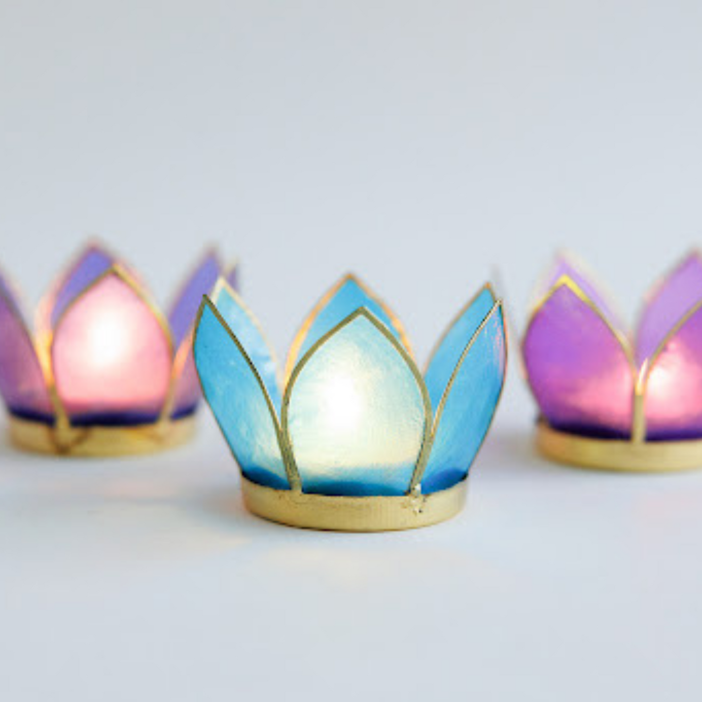 Gifting 7 Coloured Tea Light Holders