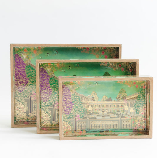 The Courtyard Of Dreams Hamper Tray Set