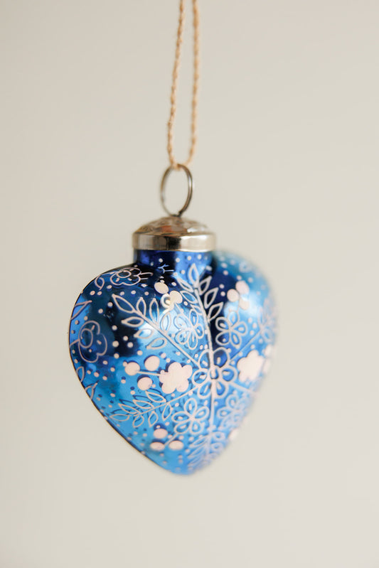 blue Glass_Bauble