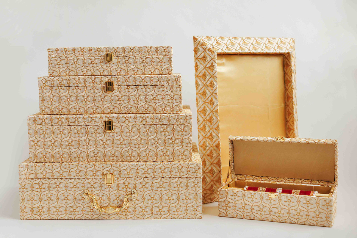 21 Beautiful hat boxes ideas  hat boxes, pretty box, decorative boxes