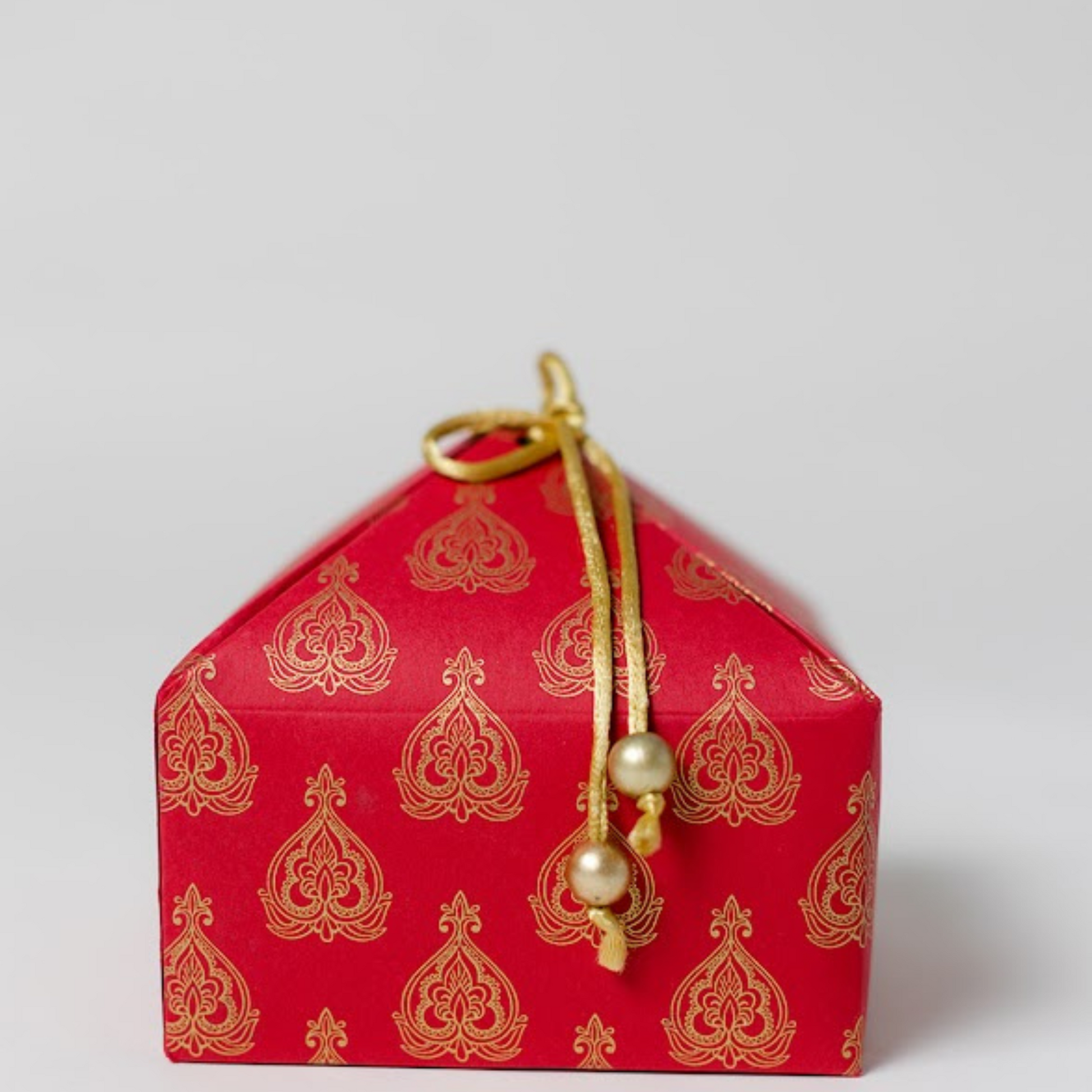 Red Mughal Leaf Gift Box