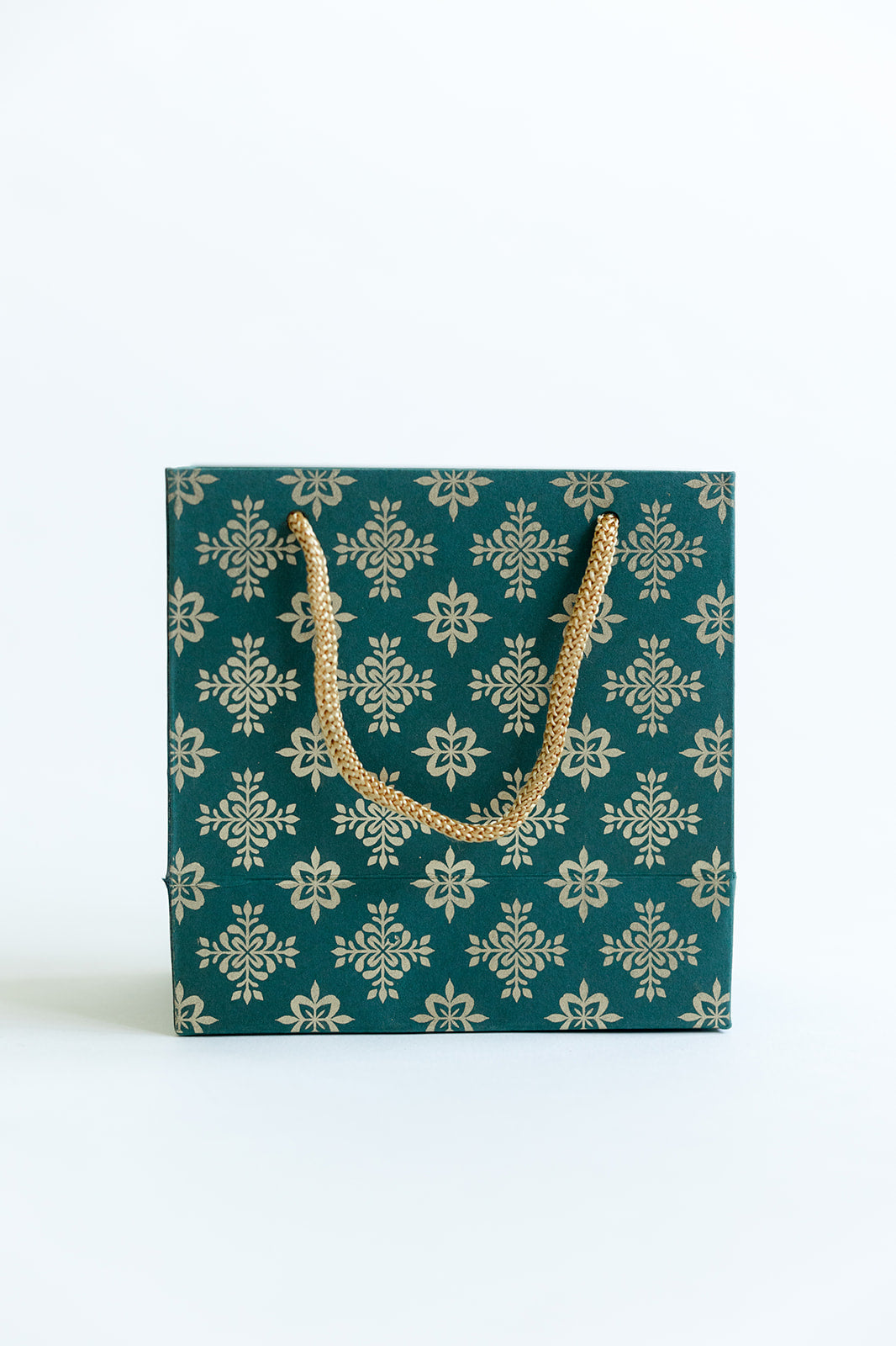 green mini gift bag