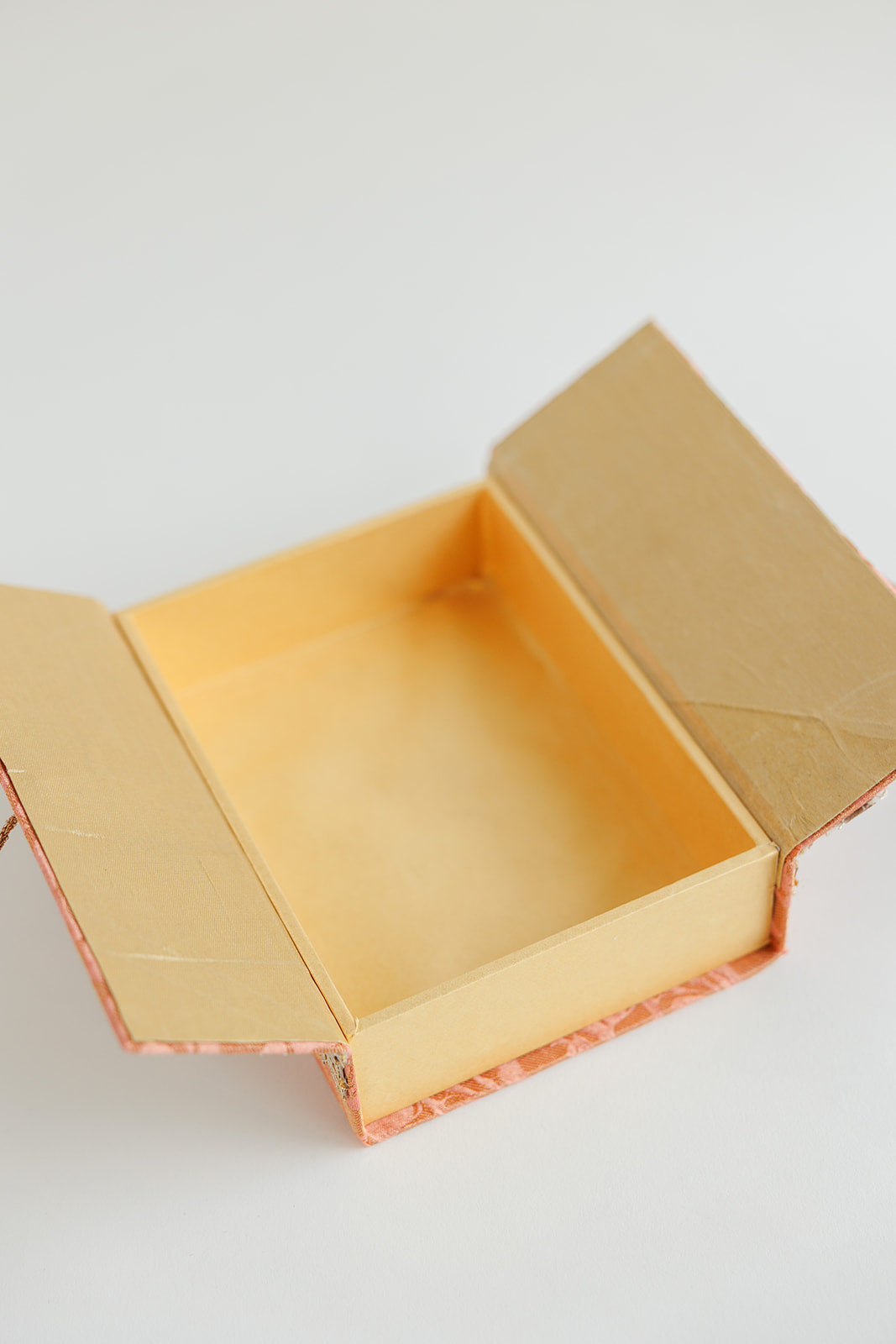 Laila Shagan Gift Box