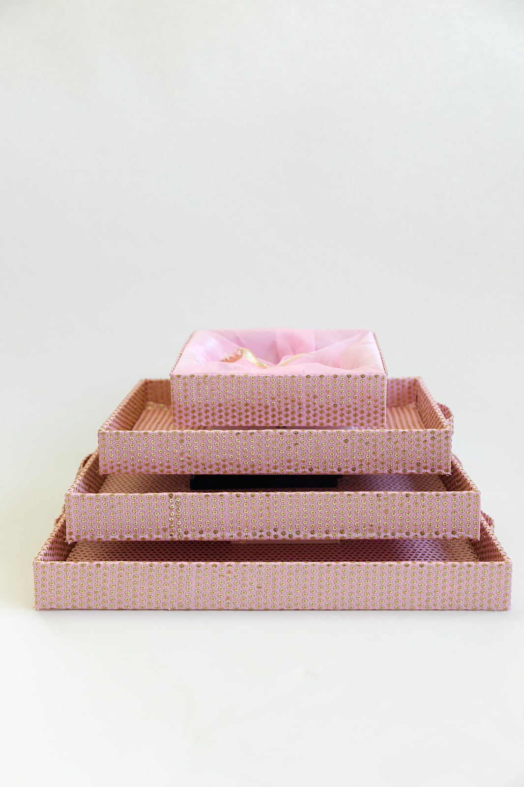 hamper gift basket in pink for wedding gifting