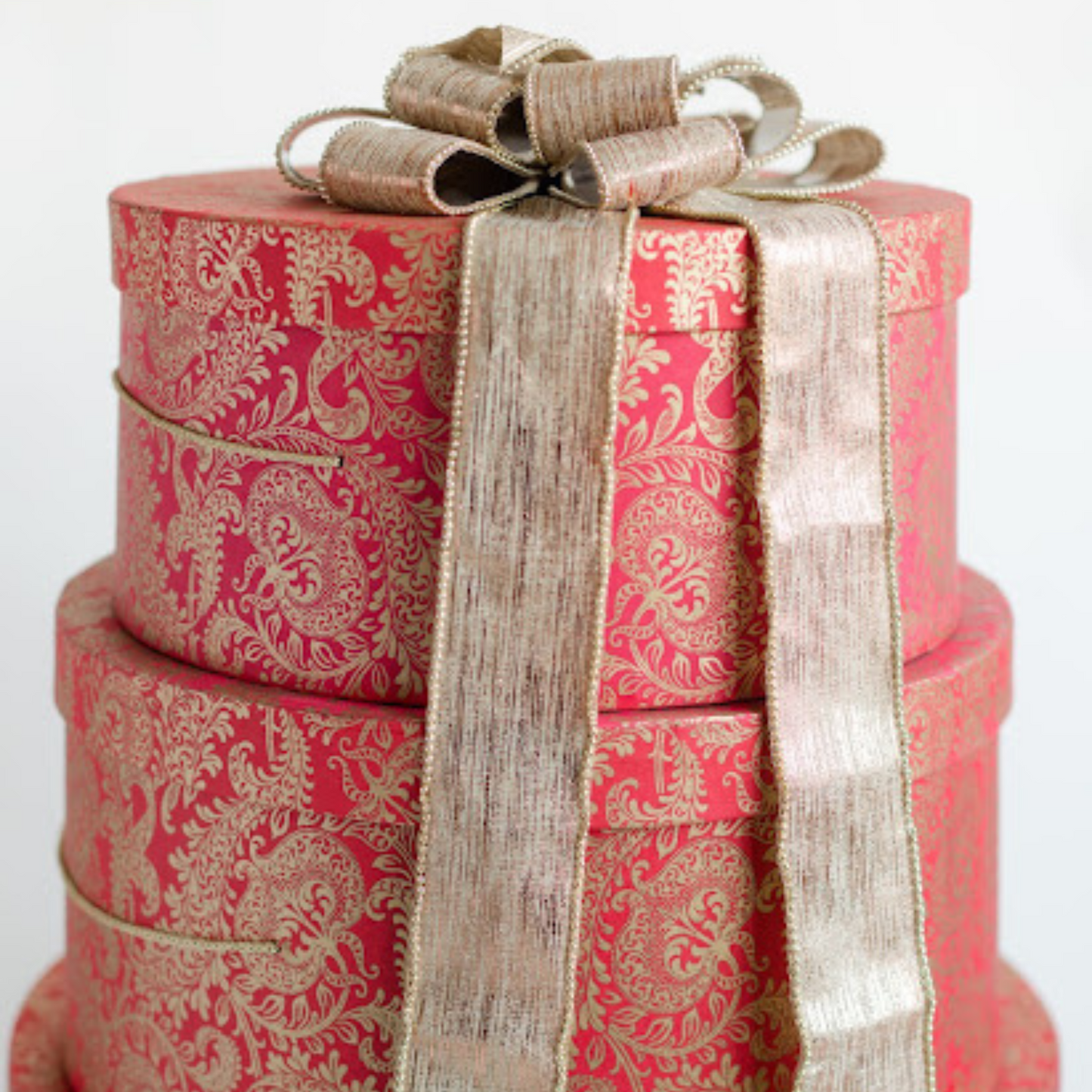 Opulent Red Round Hat Gift Box with Lid Set
