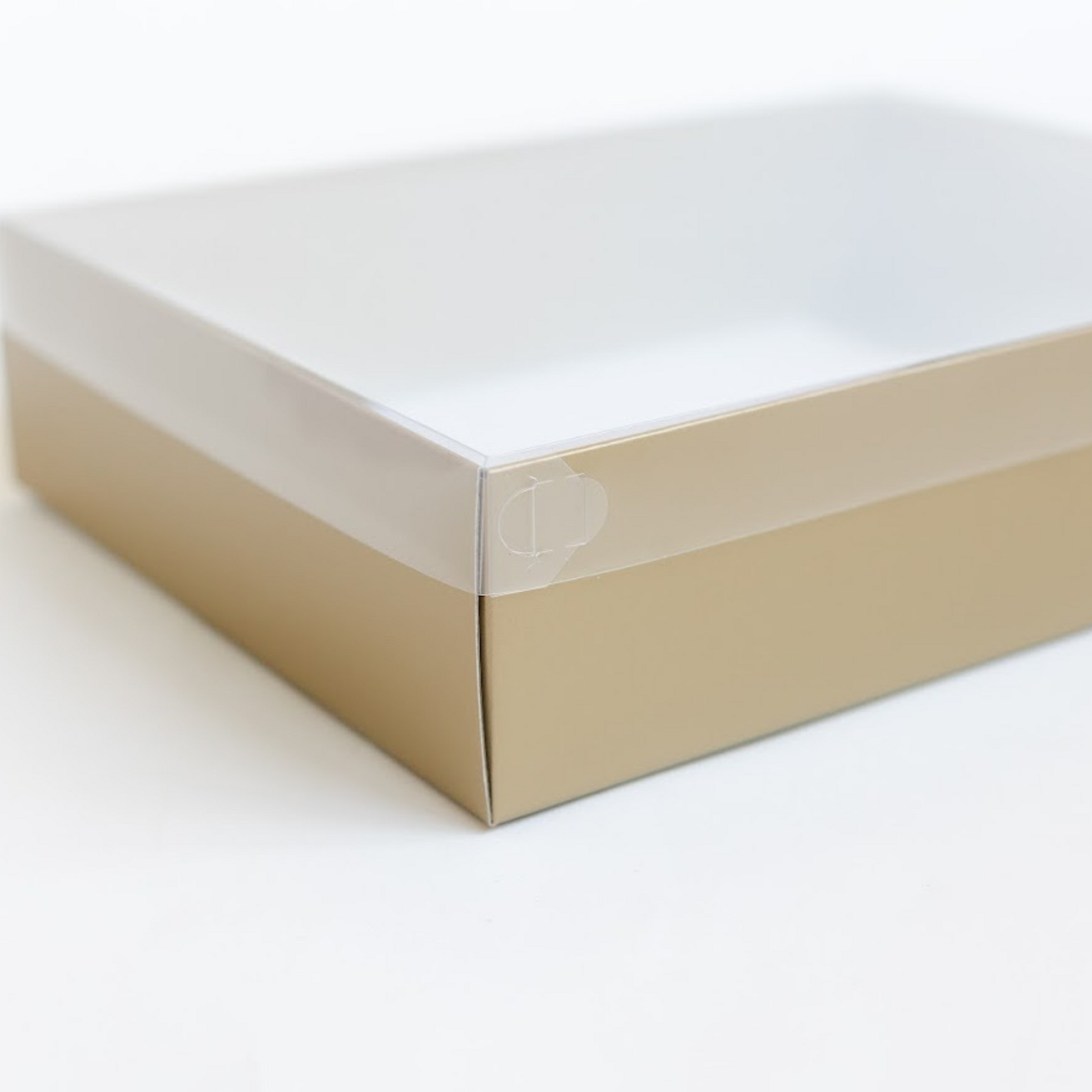 Gold Suit Packaging Clear Lid Box