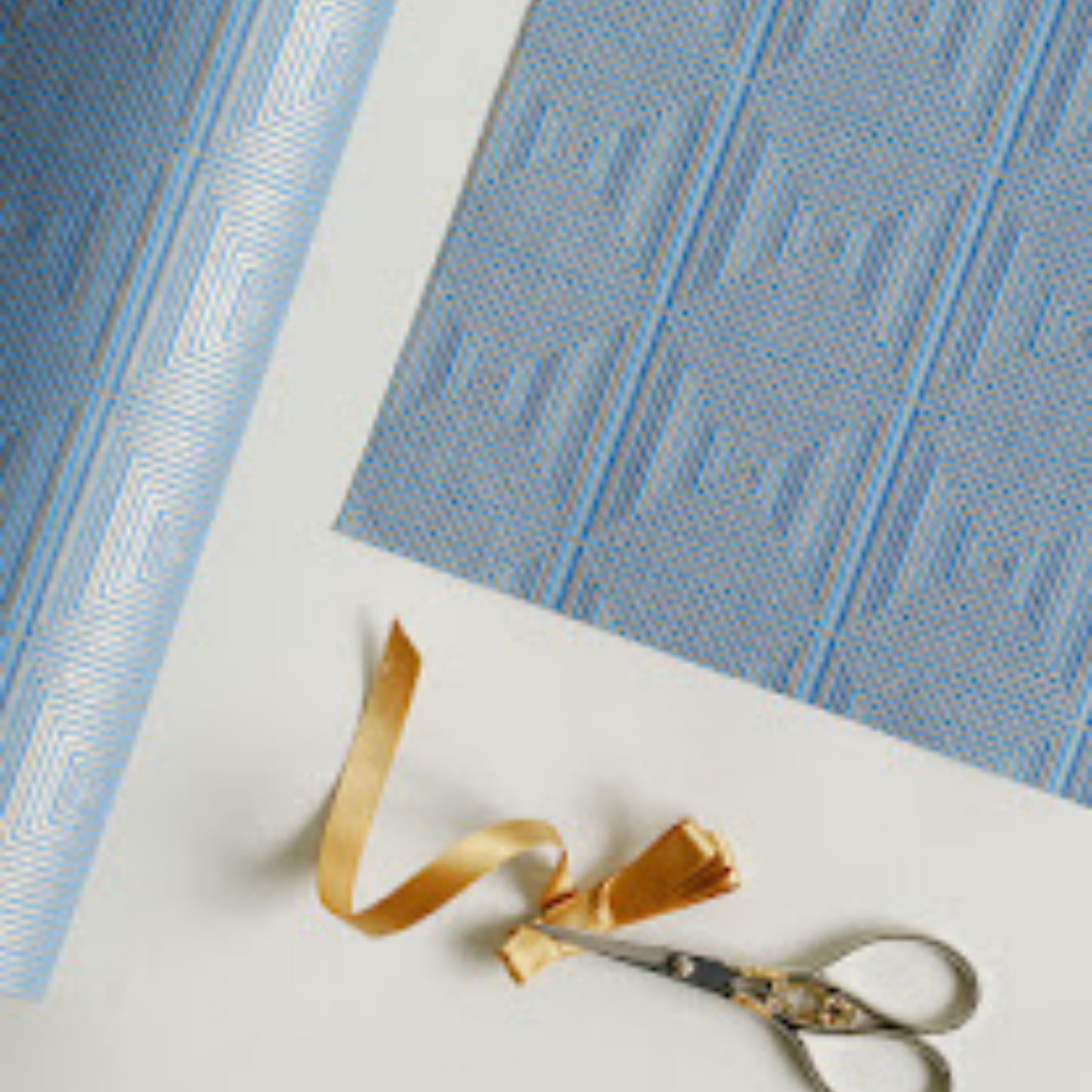 blue fathers day gift wrap