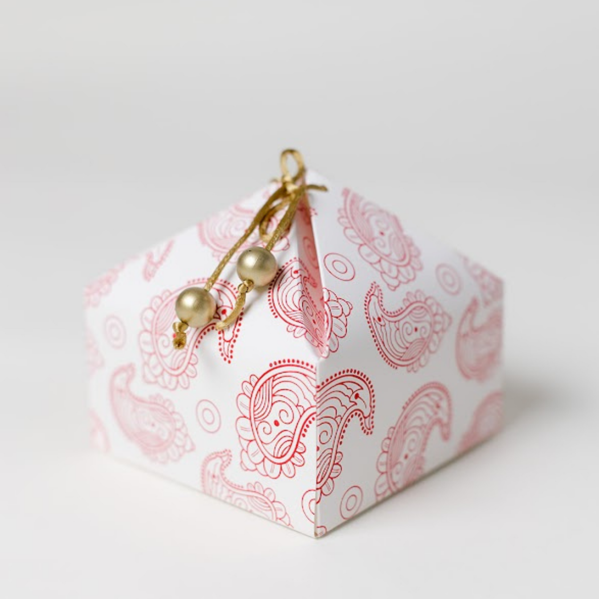 Paisley White and Red Gift Box