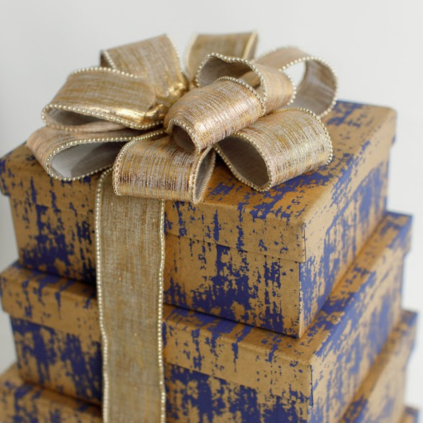 Navy and Gold Square Gift Box Set 