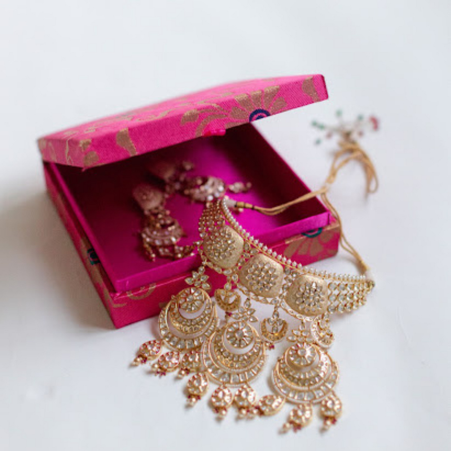 Suhani Pink indian jewellery Gift Box 