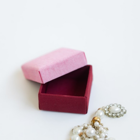 Pink Silk Favour Boxes