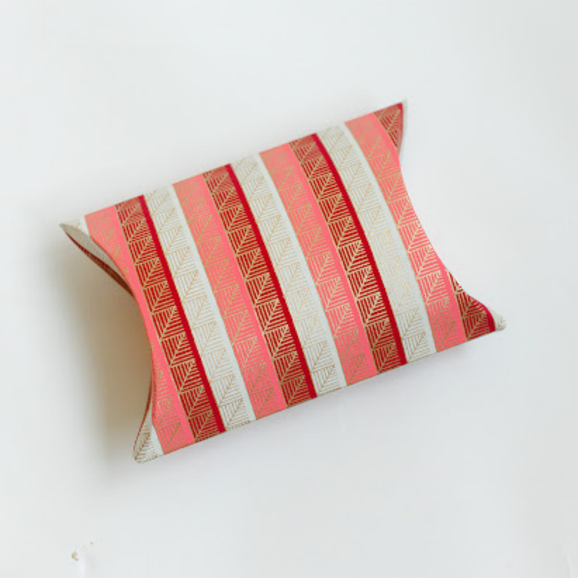 Recycled pillow boxes - decorasian small pillow boxes and large pillow boxes